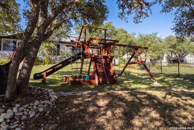 9915 Scenic Hills Dr San Antonio, TX 78255