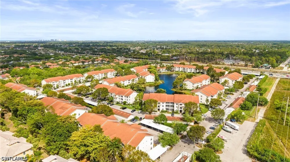 Saint Croix Lane #1525 Naples, FL 34109