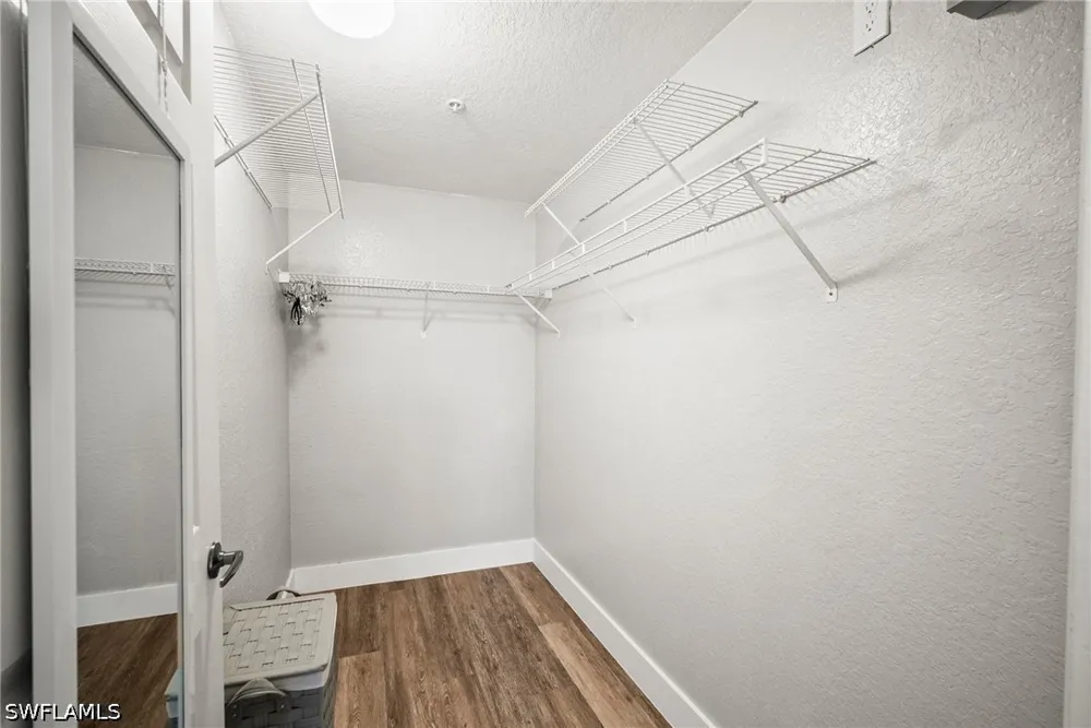 Saint Croix Lane #1525 Naples, FL 34109