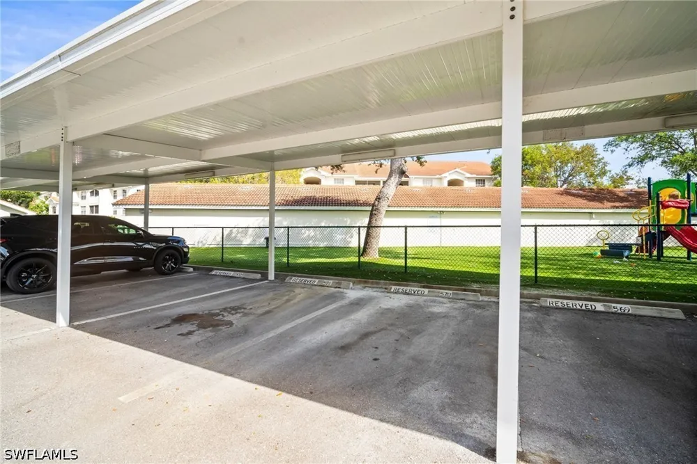 Saint Croix Lane #1525 Naples, FL 34109