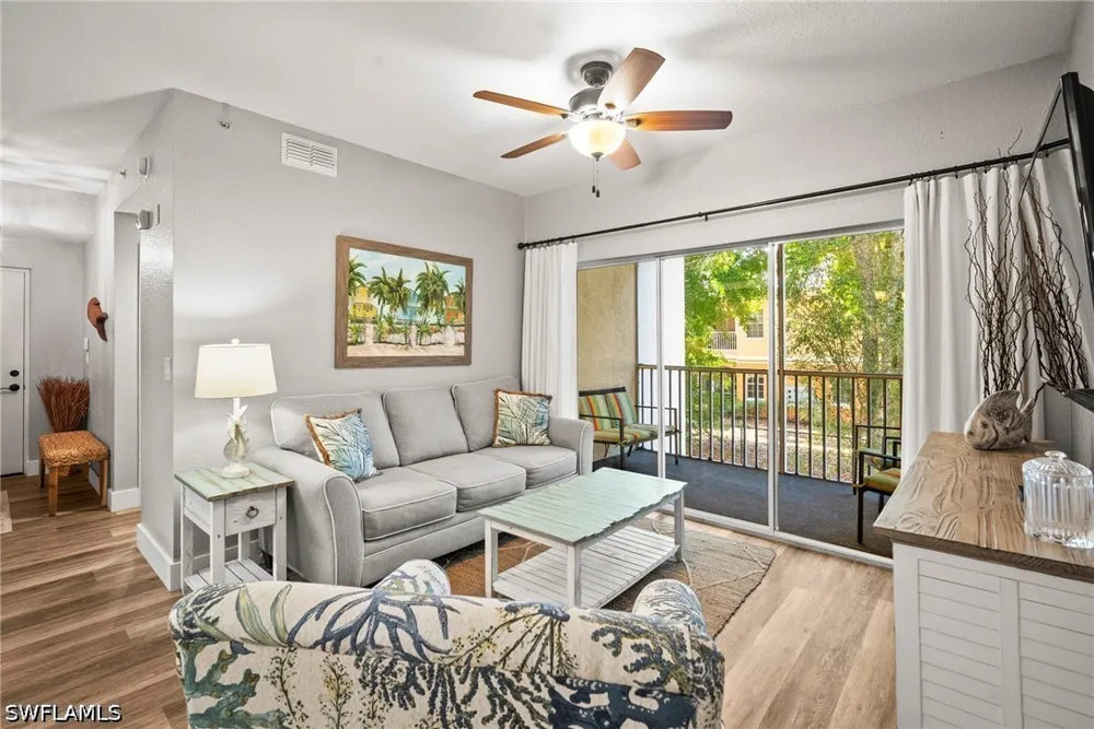 Saint Croix Lane #1525 Naples, FL 34109