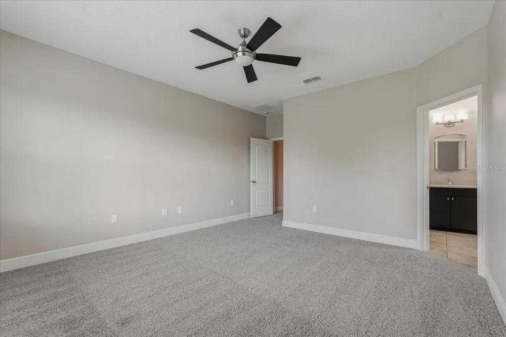 7340 MILESTONE DRIVE Apollo Beach, FL 33572