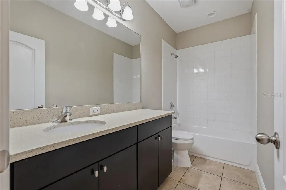 7340 MILESTONE DRIVE Apollo Beach, FL 33572