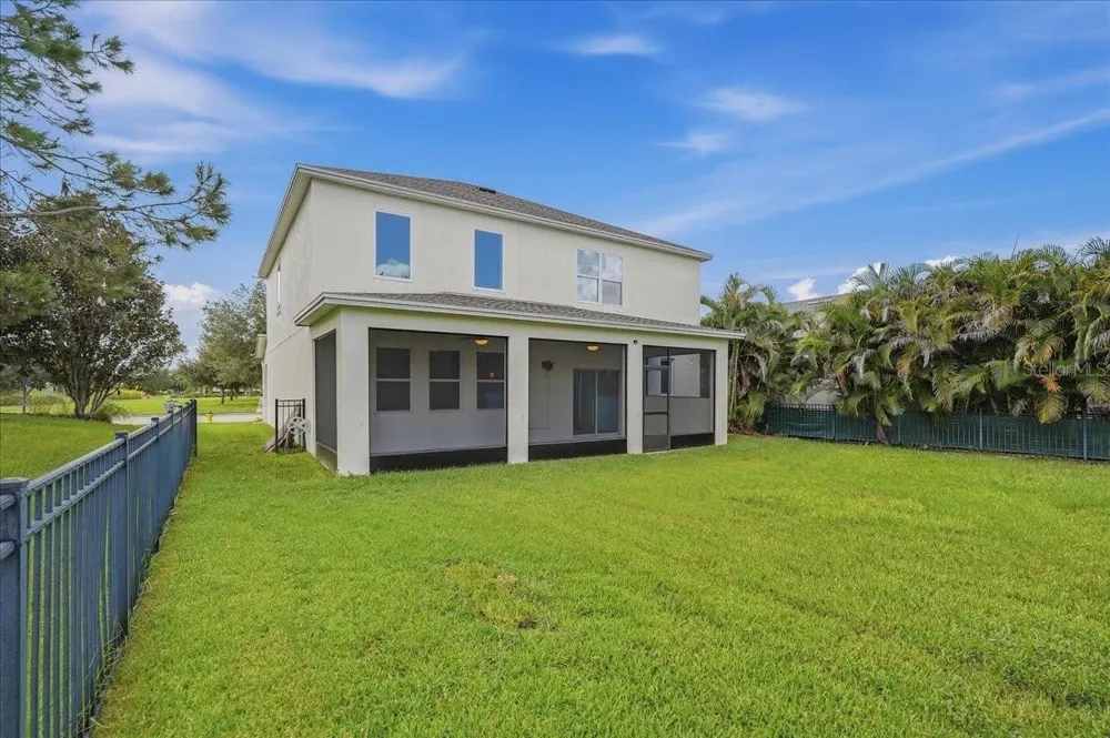 7340 MILESTONE DRIVE Apollo Beach, FL 33572