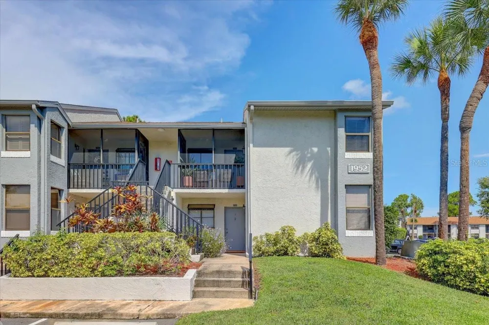 1952 LAUGHING GULL LANE #1426 Clearwater, FL 33762