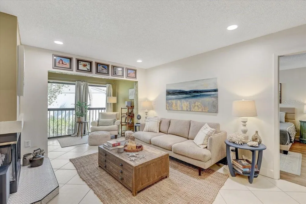 1952 LAUGHING GULL LANE #1426 Clearwater, FL 33762