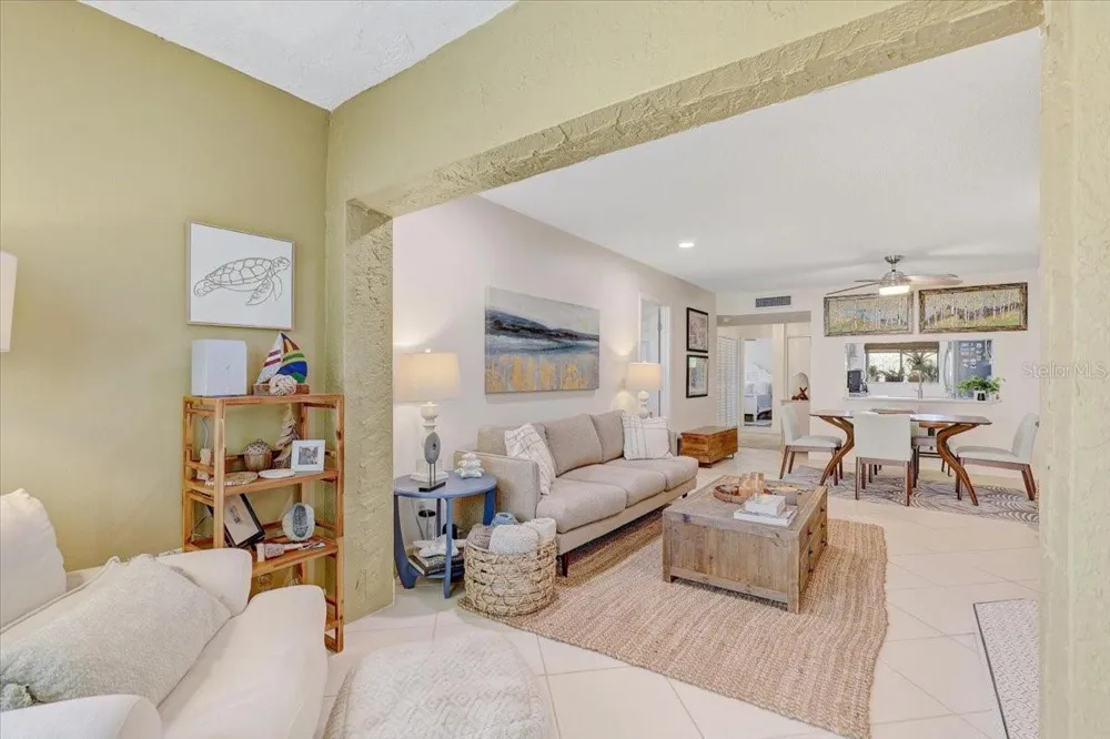 1952 LAUGHING GULL LANE #1426 Clearwater, FL 33762
