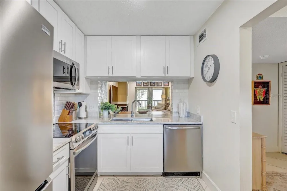 1952 LAUGHING GULL LANE #1426 Clearwater, FL 33762