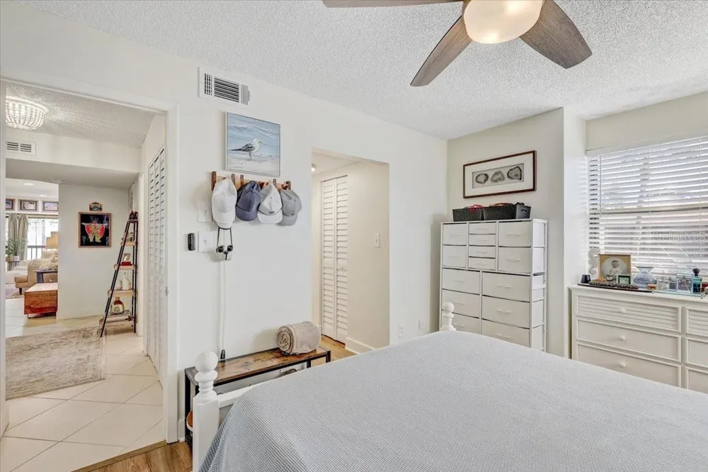 1952 LAUGHING GULL LANE #1426 Clearwater, FL 33762