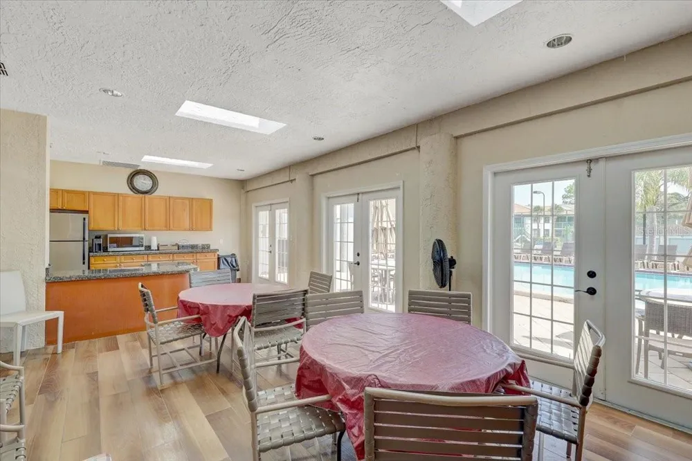 1952 LAUGHING GULL LANE #1426 Clearwater, FL 33762