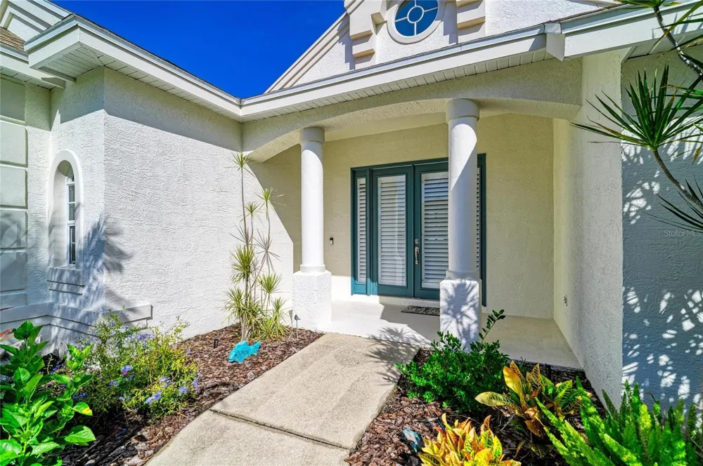 4727 COMPASS DRIVE Bradenton, FL 34208