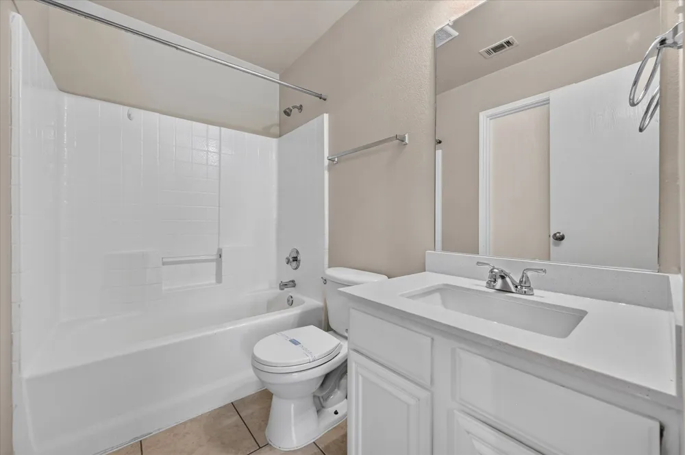 3140 Ronay Drive Forest Hill, TX 76140
