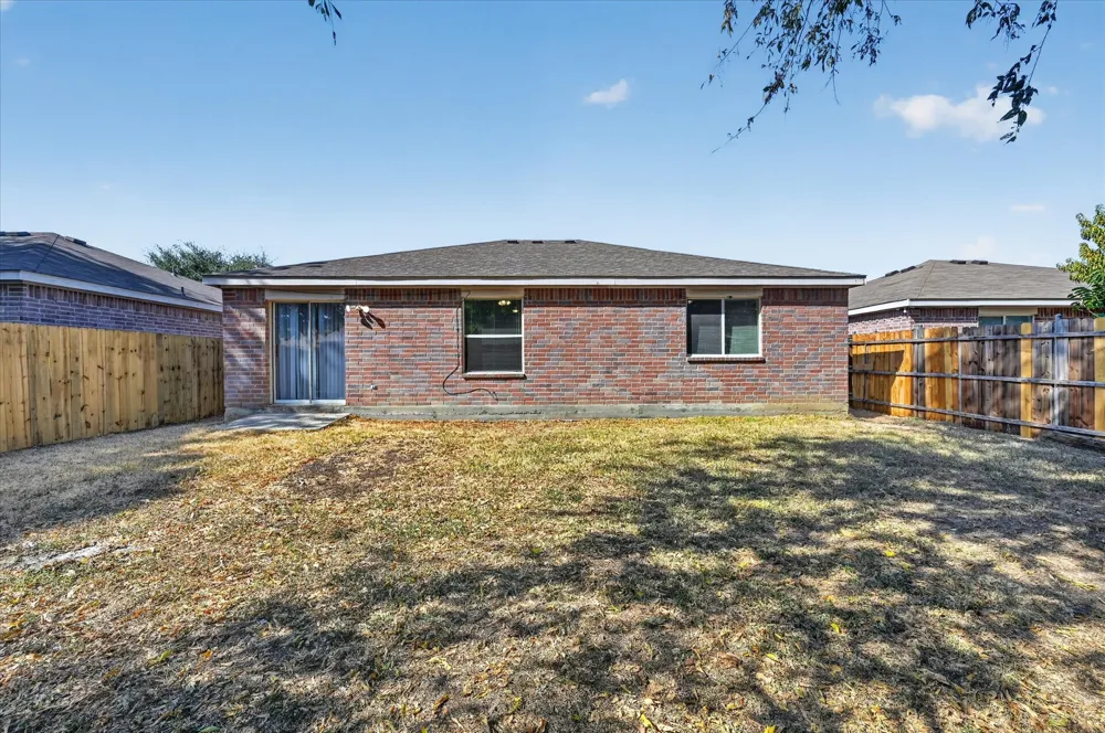 3140 Ronay Drive Forest Hill, TX 76140