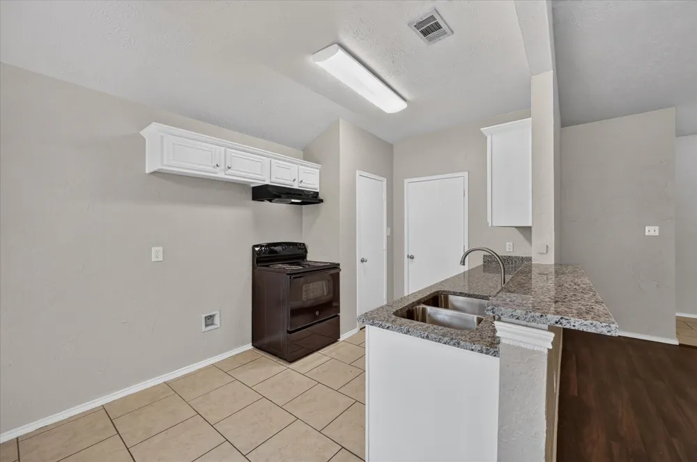 3140 Ronay Drive Forest Hill, TX 76140