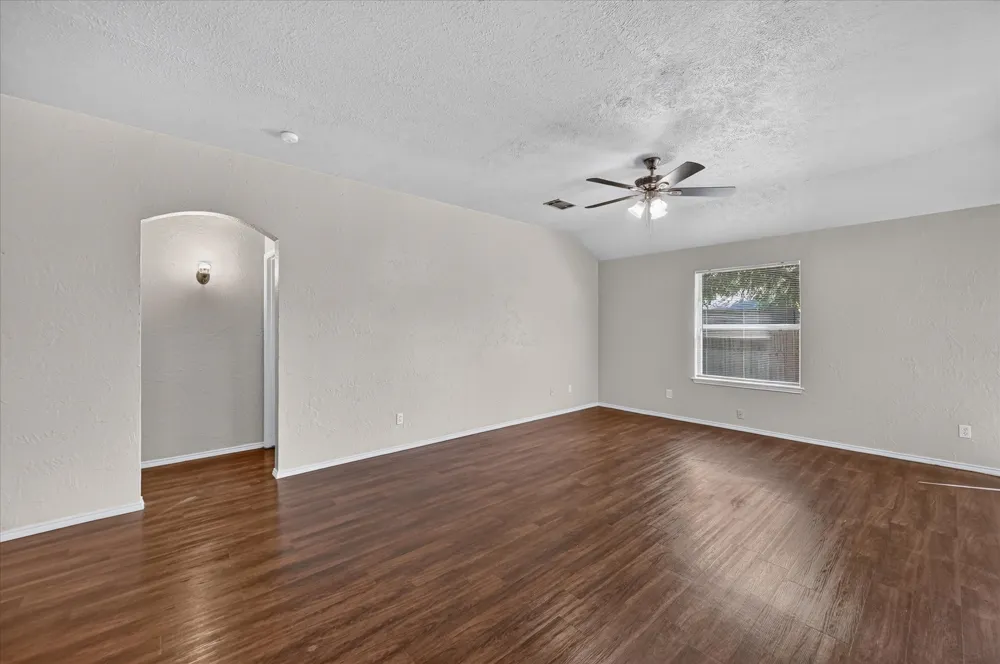 3140 Ronay Drive Forest Hill, TX 76140