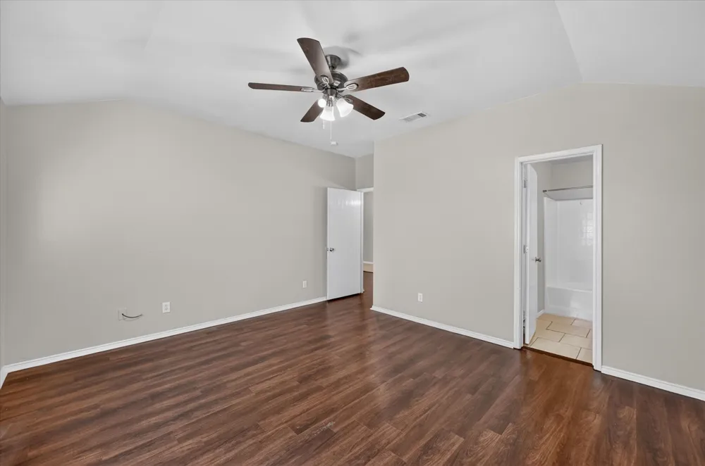 3140 Ronay Drive Forest Hill, TX 76140