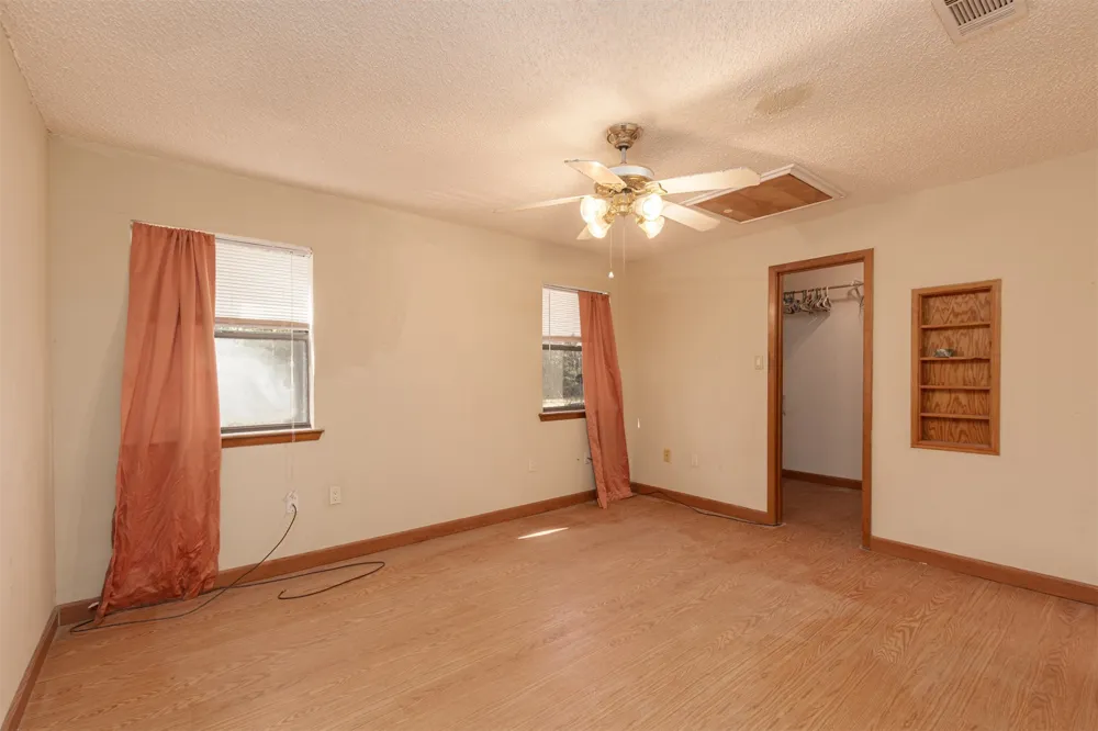 7263 State Highway 276 Point, TX 75472