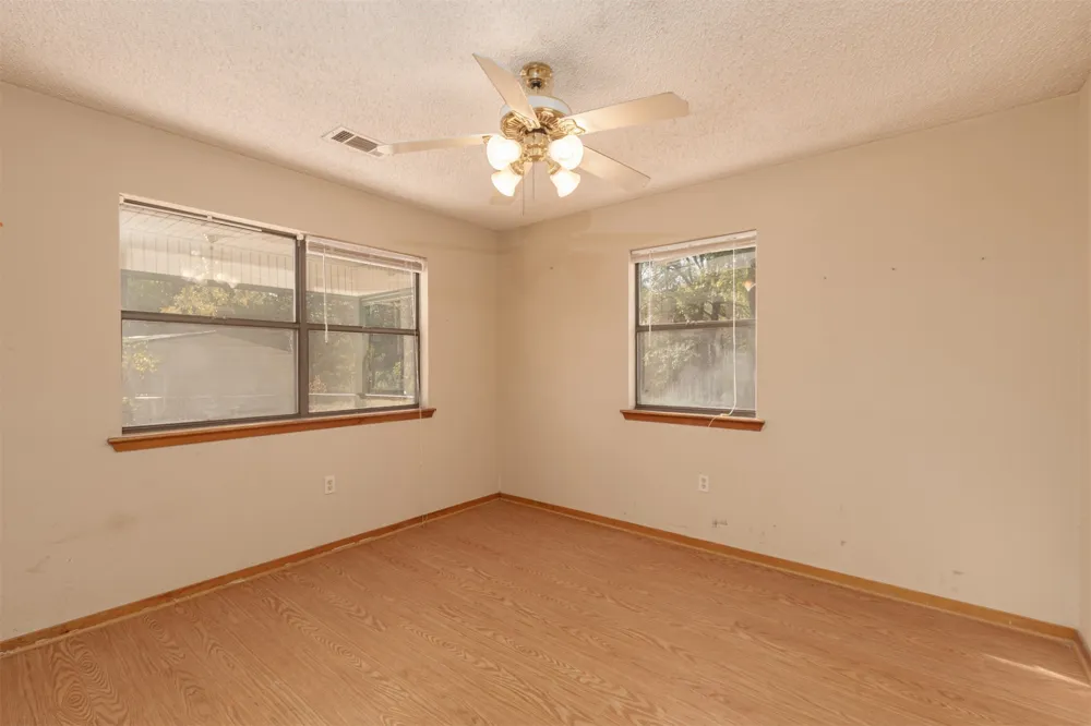 7263 State Highway 276 Point, TX 75472