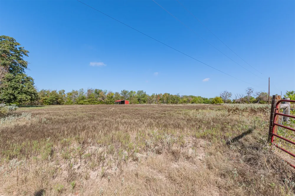 7263 State Highway 276 Point, TX 75472