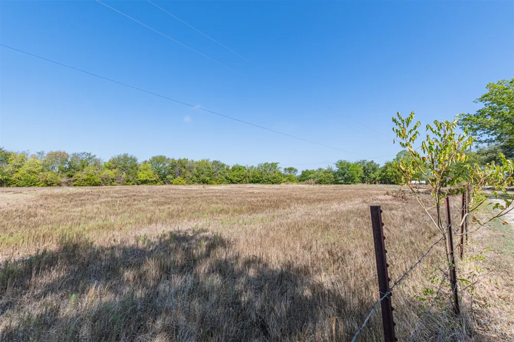 7263 State Highway 276 Point, TX 75472