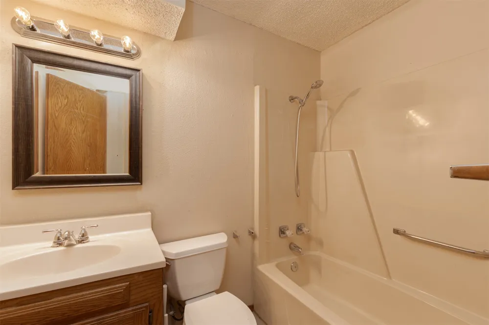 7263 State Highway 276 Point, TX 75472