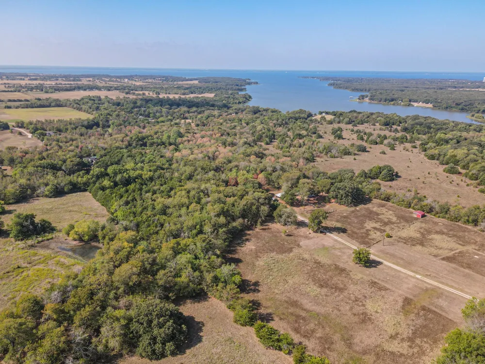 7263 State Highway 276 Point, TX 75472