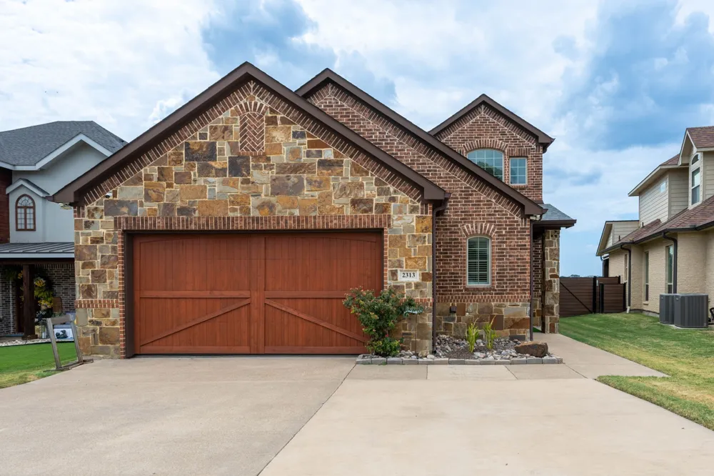2313 Windjammer Way Rowlett, TX 75088