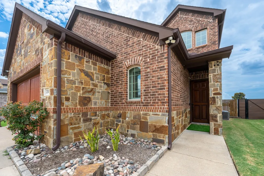 2313 Windjammer Way Rowlett, TX 75088