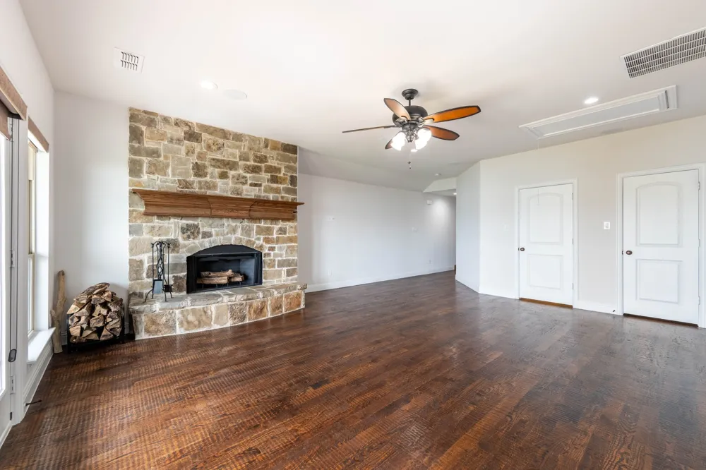 2313 Windjammer Way Rowlett, TX 75088