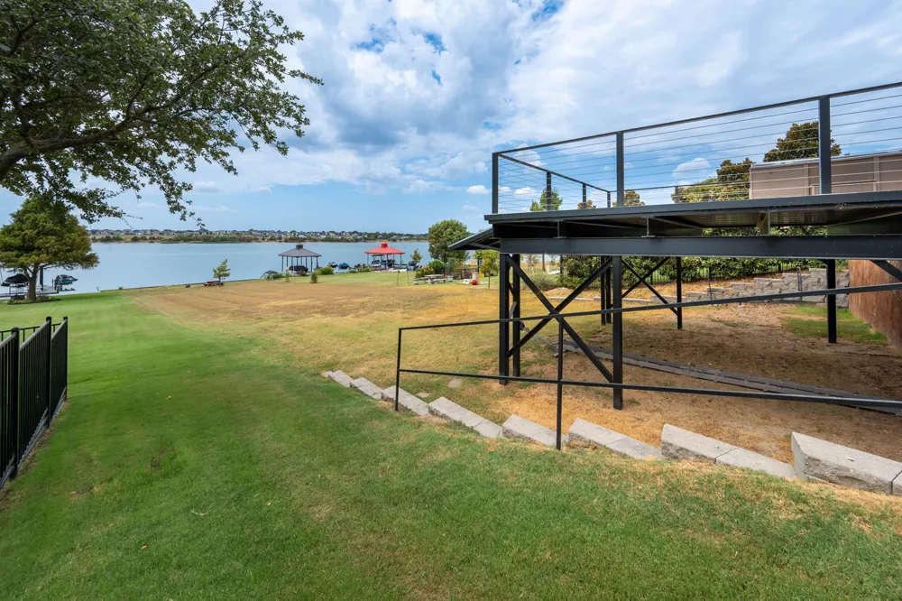 2313 Windjammer Way Rowlett, TX 75088
