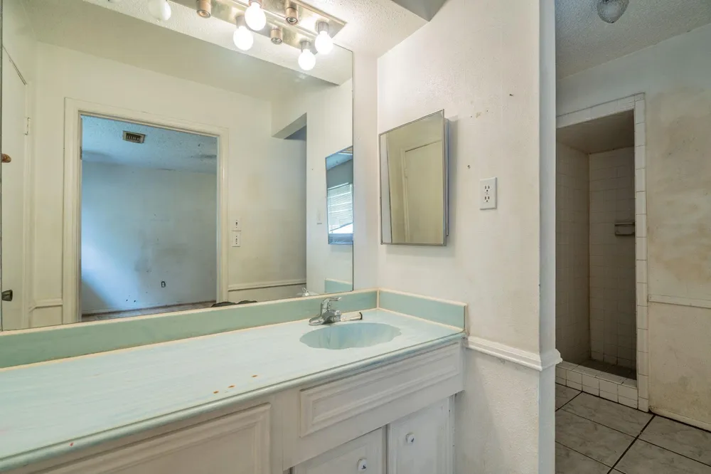 11919 Barrett Brae Drive Houston, TX 77072