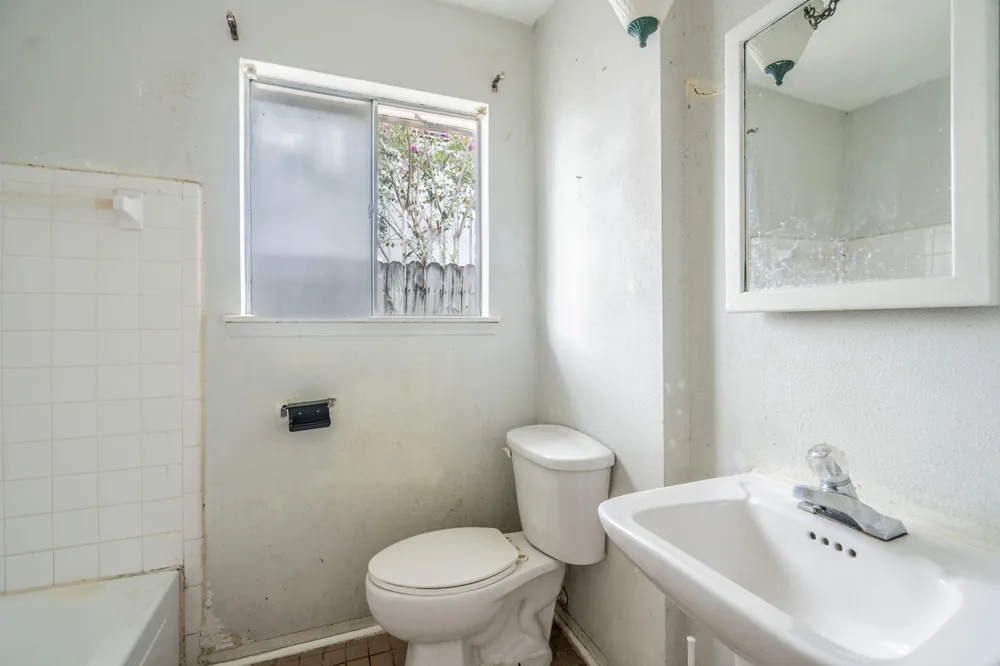 11919 Barrett Brae Drive Houston, TX 77072