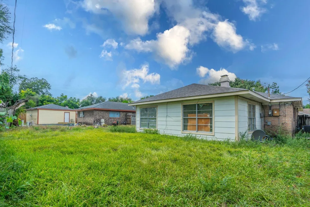 11919 Barrett Brae Drive Houston, TX 77072