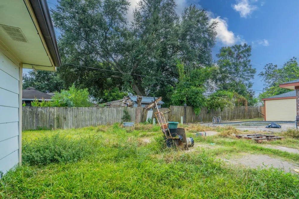 11919 Barrett Brae Drive Houston, TX 77072