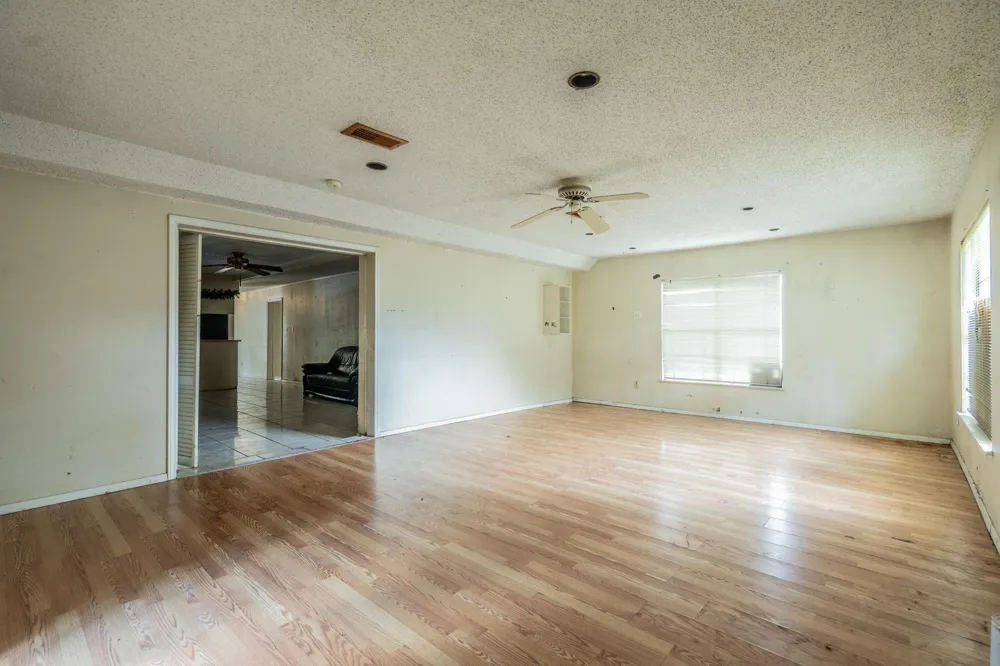 11919 Barrett Brae Drive Houston, TX 77072
