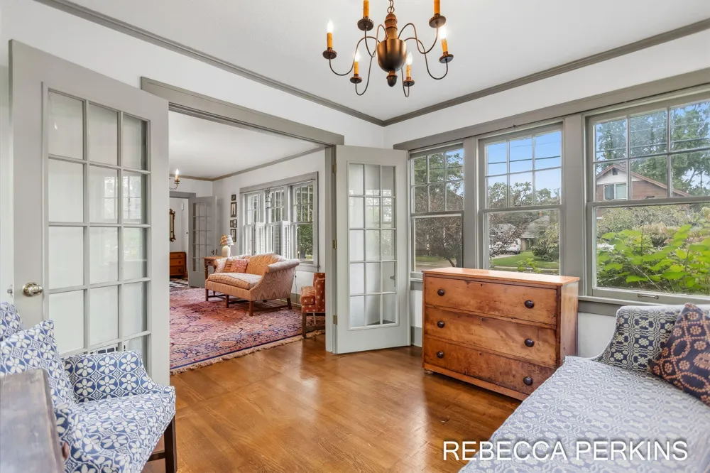 22 Cherry Street Holland City, MI 49423