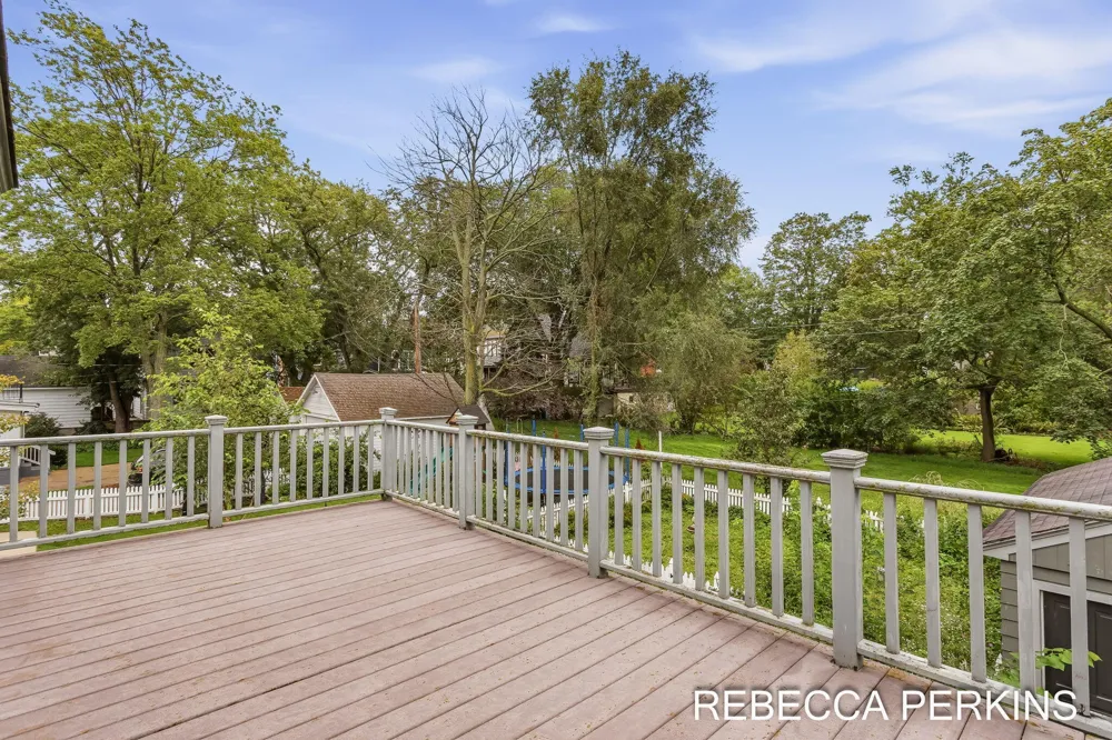 22 Cherry Street Holland City, MI 49423