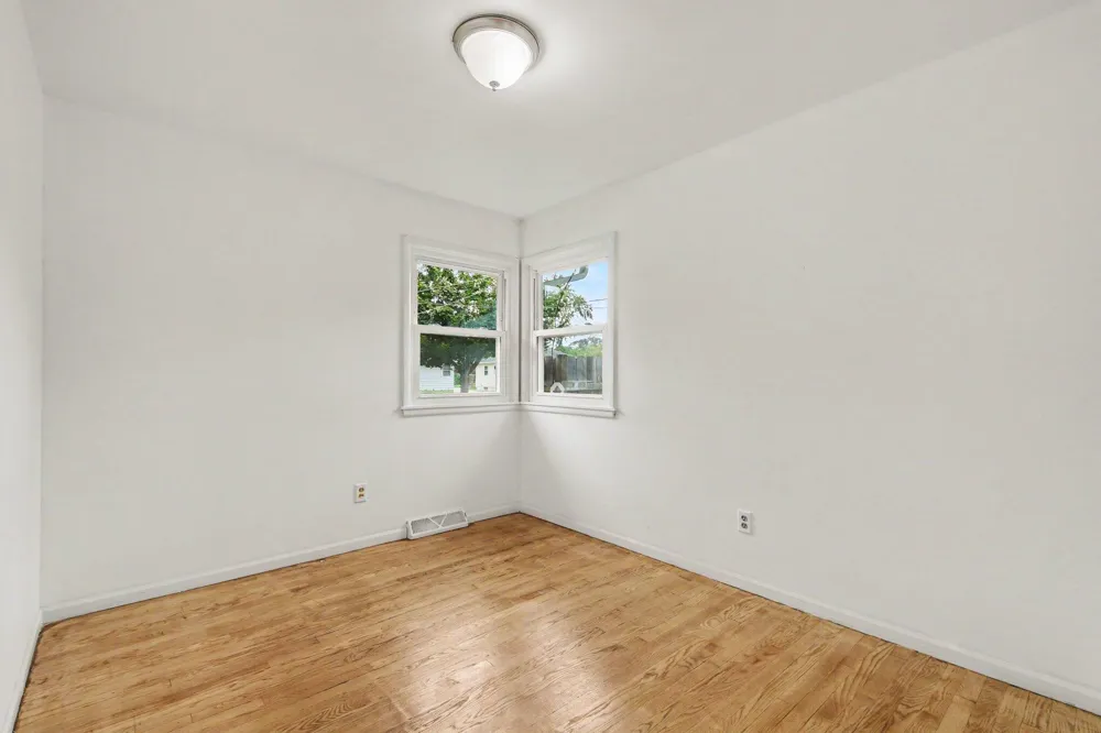 2146 Godfrey Avenue SW Wyoming City, MI 49509