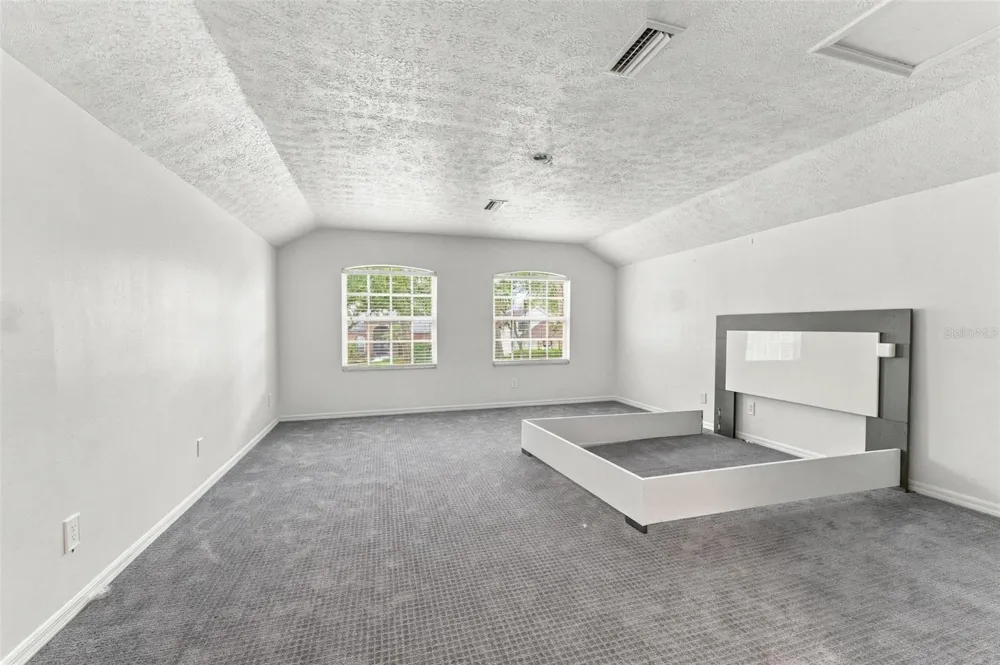 2561 REGAL RIVER ROAD Valrico, FL 33596