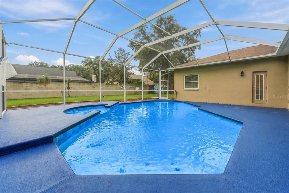 2561 REGAL RIVER ROAD Valrico, FL 33596