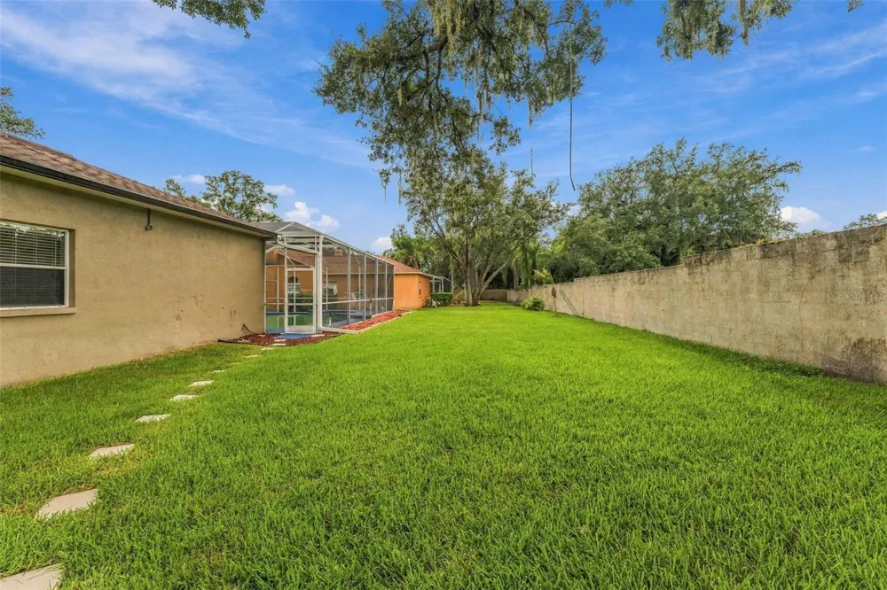 2561 REGAL RIVER ROAD Valrico, FL 33596
