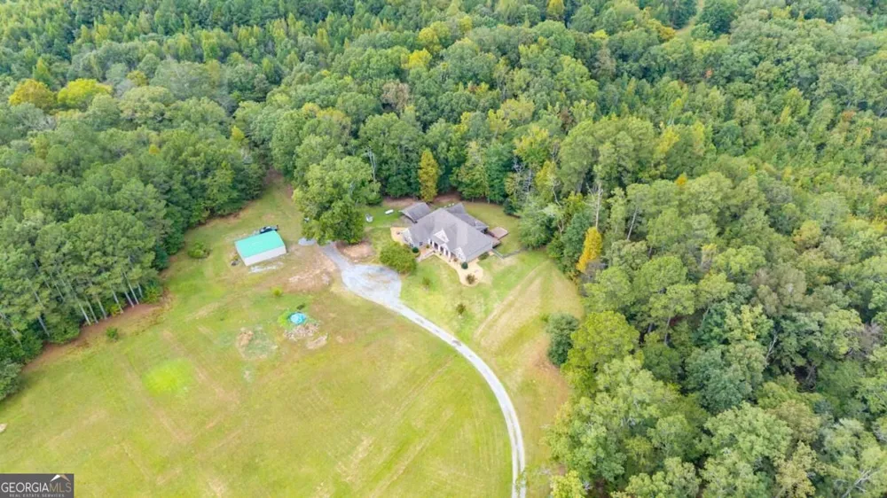 1215 Cullpepper RD NE Calhoun, GA 30701