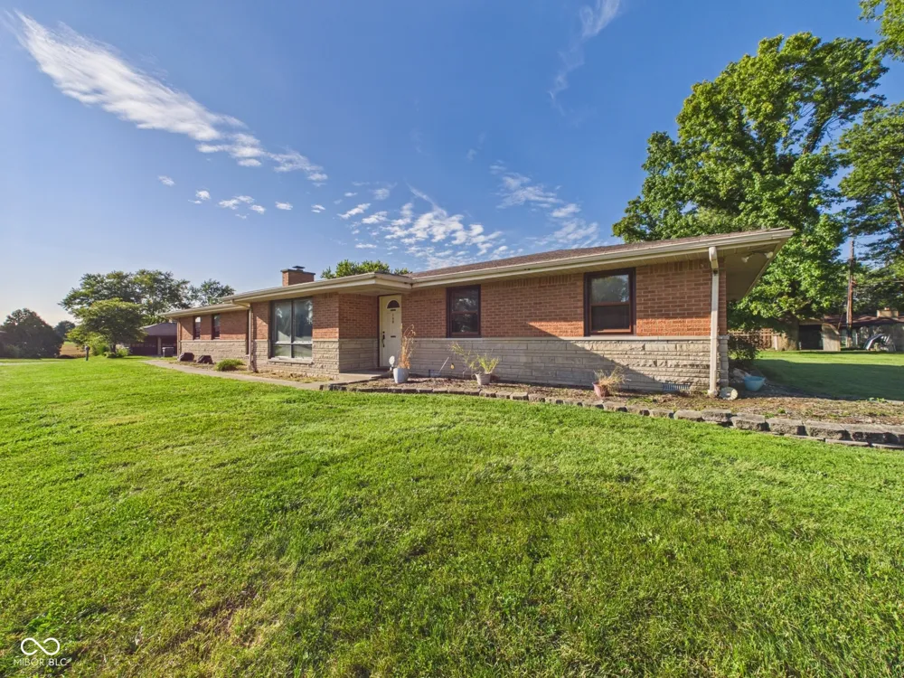 168 E Benton Street Alexandria, IN 46001