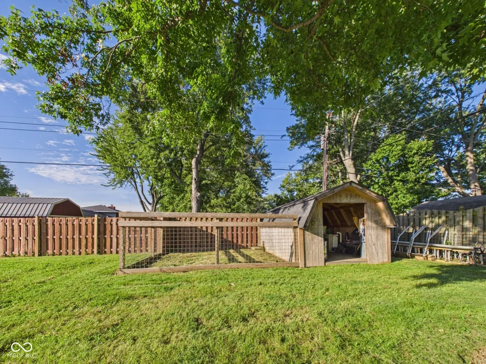 168 E Benton Street Alexandria, IN 46001