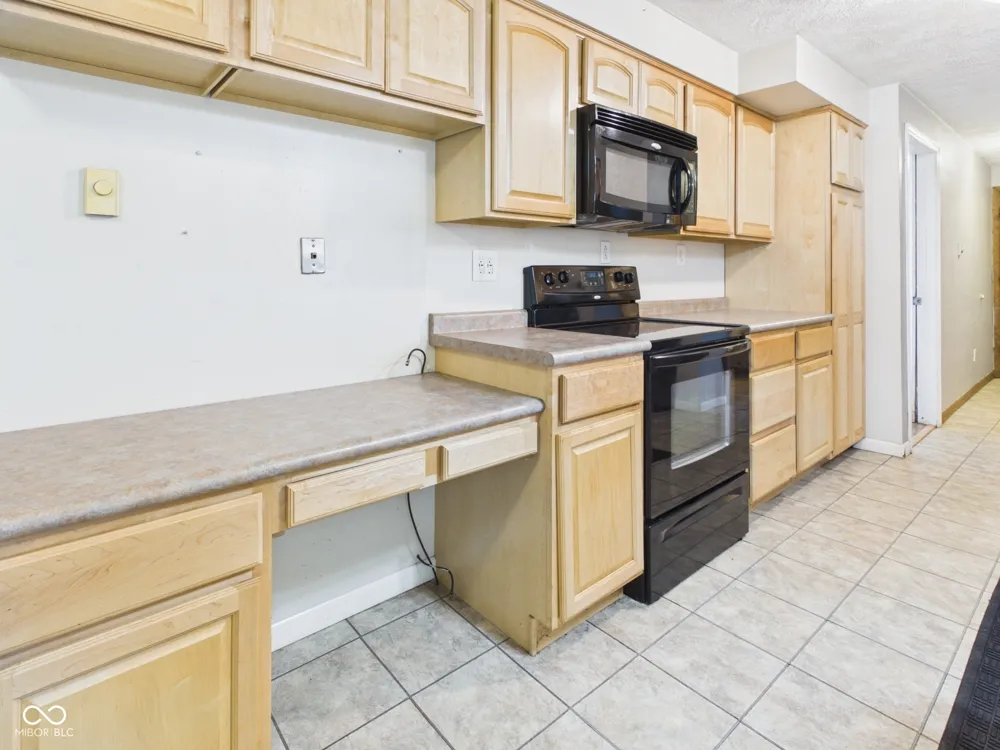 168 E Benton Street Alexandria, IN 46001