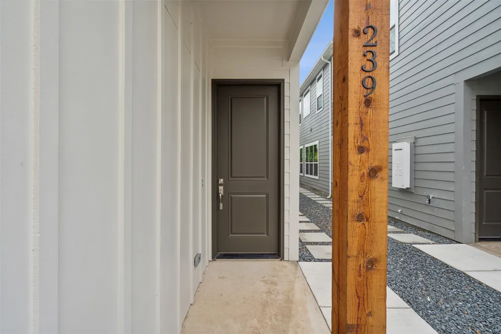 239 Athenia Drive Fort Worth, TX 76114