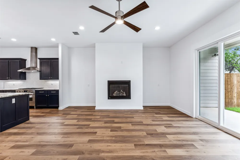 239 Athenia Drive Fort Worth, TX 76114