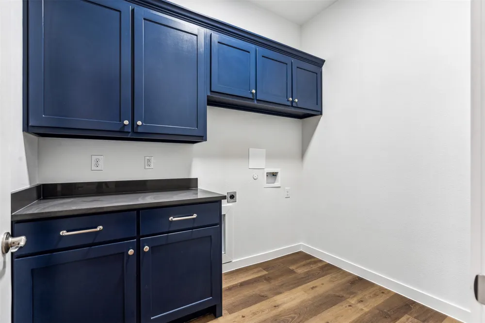 239 Athenia Drive Fort Worth, TX 76114