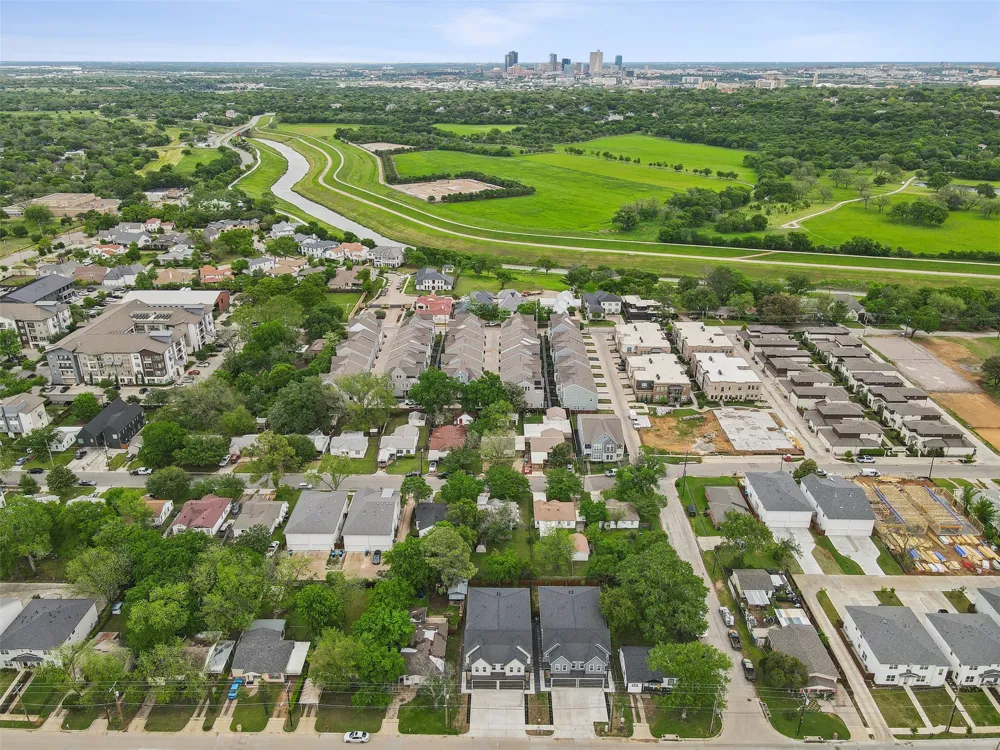 239 Athenia Drive Fort Worth, TX 76114