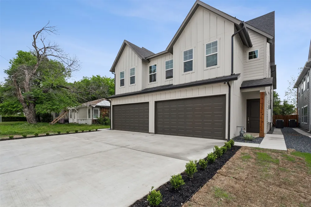 239 Athenia Drive Fort Worth, TX 76114
